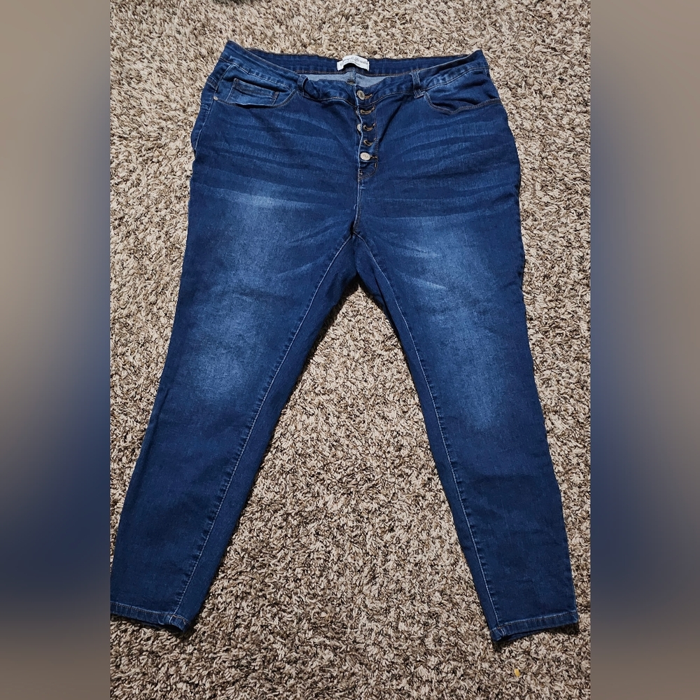 18W dark wash jeans